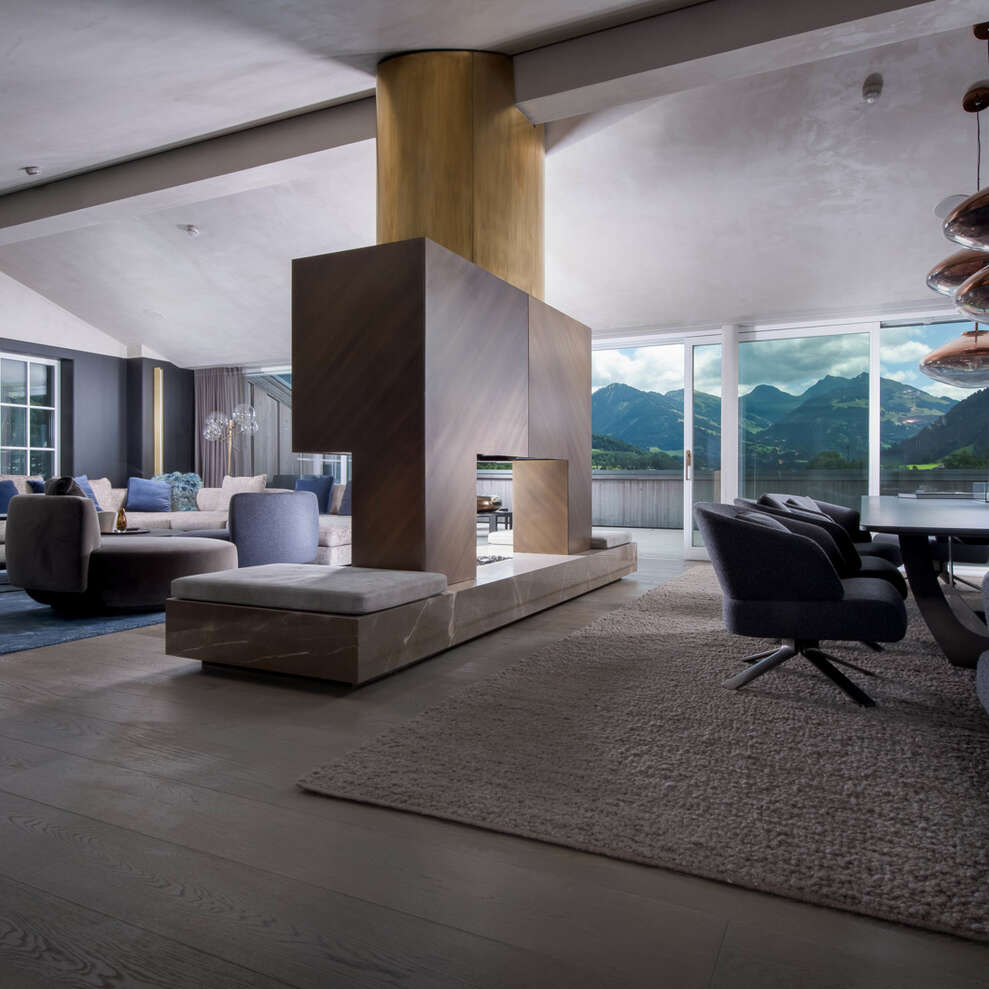 Penthouse Deluxe